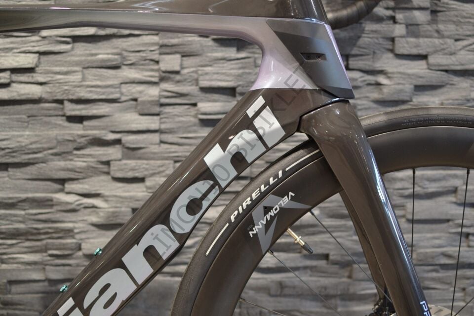 Bianchi OLTRE PRO - Shimano Ultegra DI2 12V - Ultegra C60 Siyah Celeste (55cm)