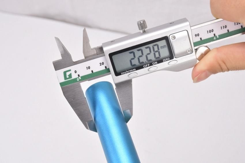RENKLİ ALİMİNYUM GİDON 78CM LMN10