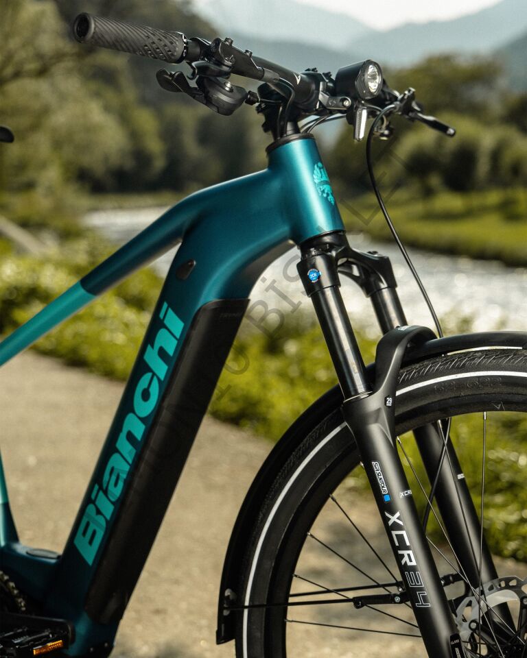 Bianchi T-Tronik X 9.2 Bosch 10v H.Disk Fren E-Trekkıng Bisiklet 29 Jant